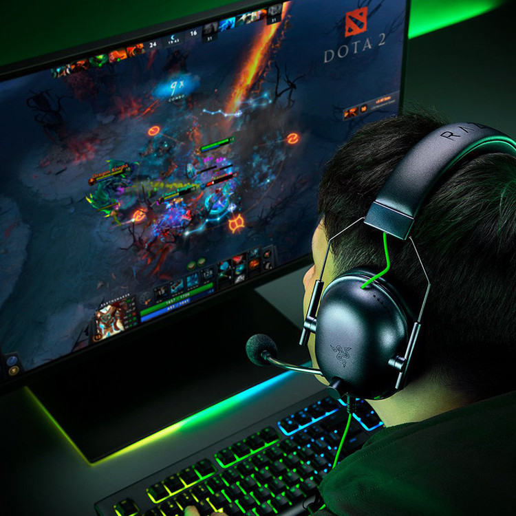 هدست گیمینگ ریزر مدل BlackShark V2 X با نویز کنسلینگ بدنه و نویز کنسلینگ میکروفون (ENC)، اتصال از طریق جک 3.5 میلیمتری، دارای صدای فراگیر 7.1 کاناله، دارای تکنولوژی صدای 360 درجه