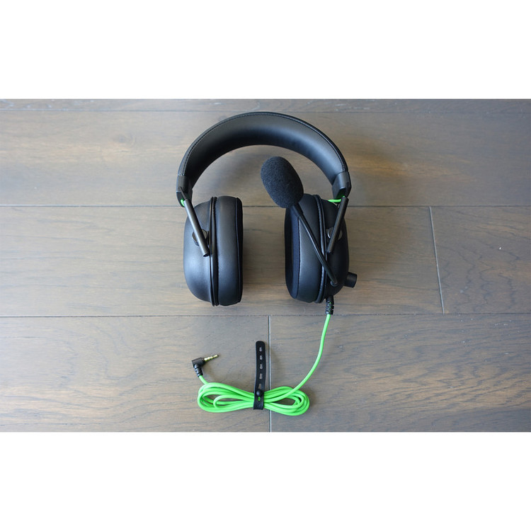 هدست گیمینگ ریزر مدل BlackShark V2 X با نویز کنسلینگ بدنه و نویز کنسلینگ میکروفون (ENC)، اتصال از طریق جک 3.5 میلیمتری، دارای صدای فراگیر 7.1 کاناله، دارای تکنولوژی صدای 360 درجه